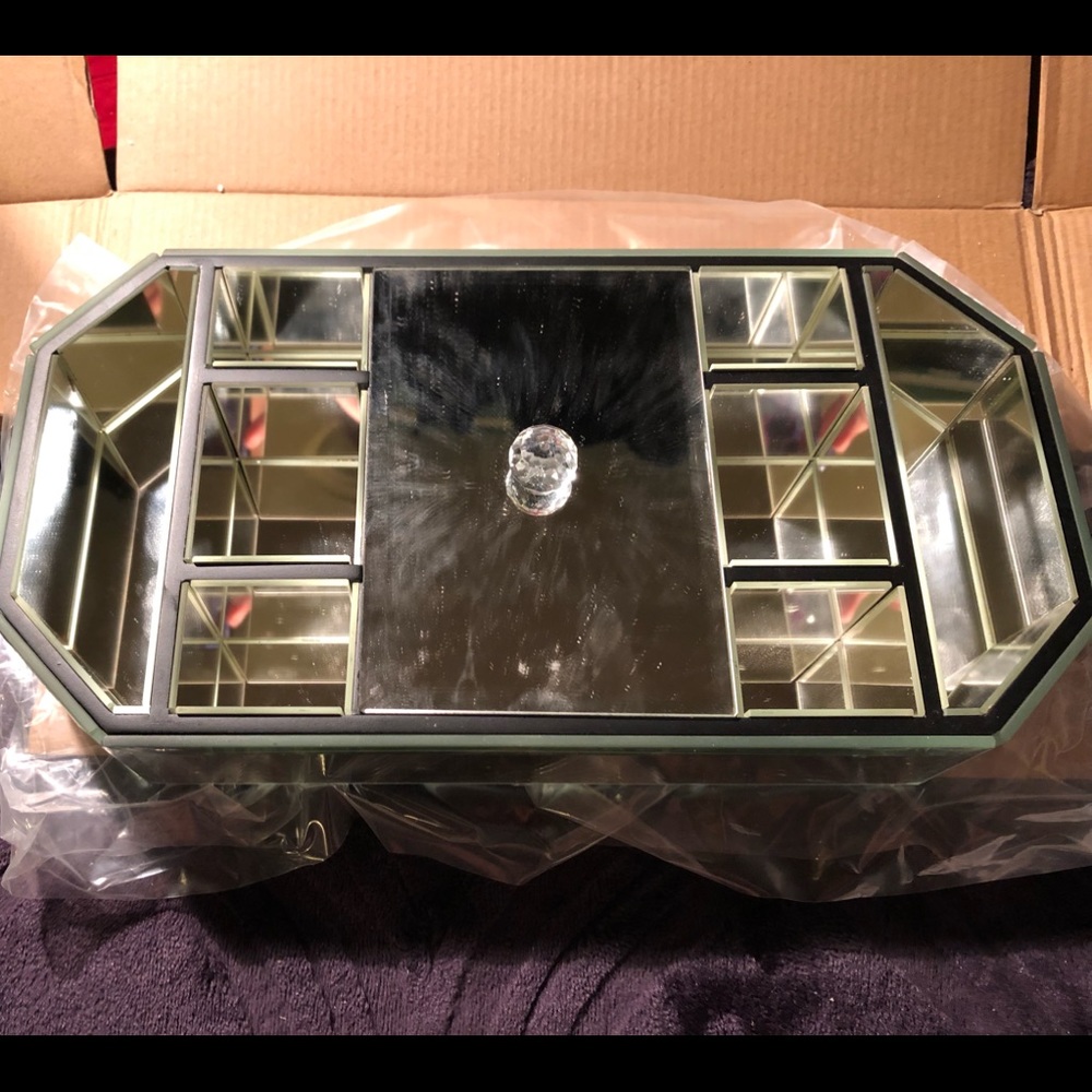 Mirror jewelry box